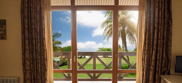 Residential Garden Window Enclosure Repair in Davie, FL