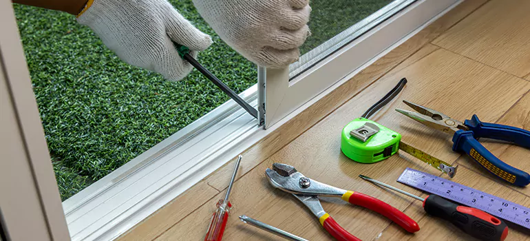 Window Hinge Repair in Davie, FL